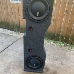 Pair Of 12”in. DS18’s Speakers And Custom Box Fits 2014-2020 Silverado Crew Cab 
