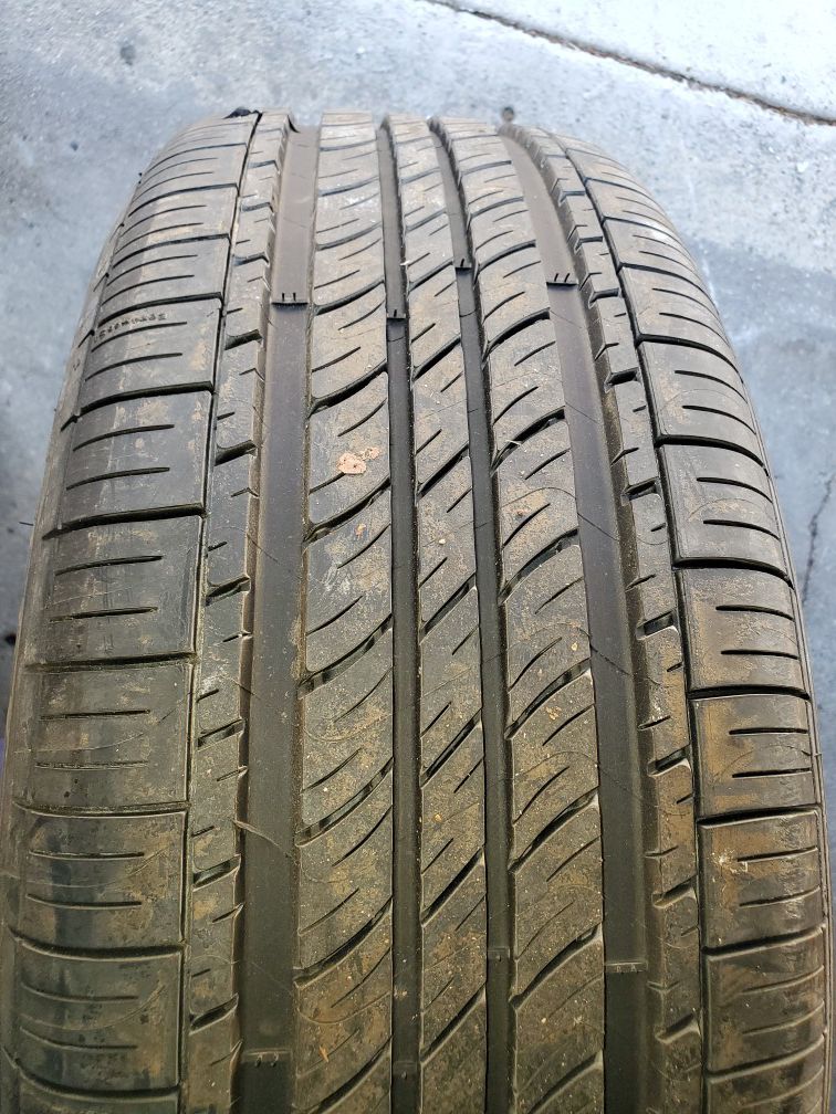 Michelin Tire just one 235/65/17