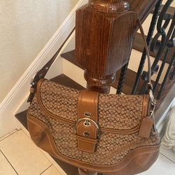 Vintage Shoulder Bag Coach