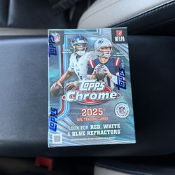 Topps Chrome Football 2025 Hanger 