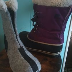 Purple Iris Size 5 Sorels