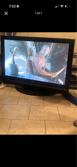 LG 40 inch Color TV