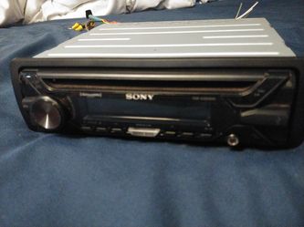 Sony car stereo, USB, aux, mp3