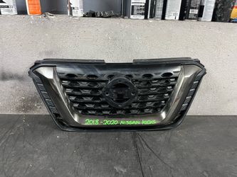 2018-2019-2020 NISSAN KICKS GRILL OEM USED #11098