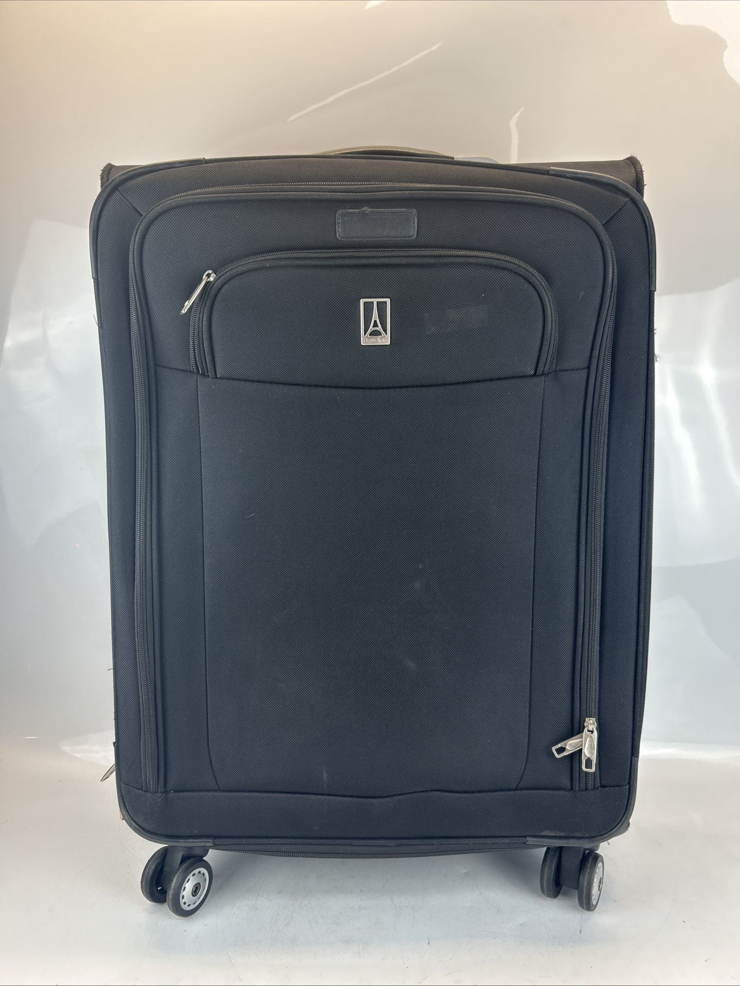 TRAVELPRO Medium Check-in Expandable 4 Wheel Luggage 28”