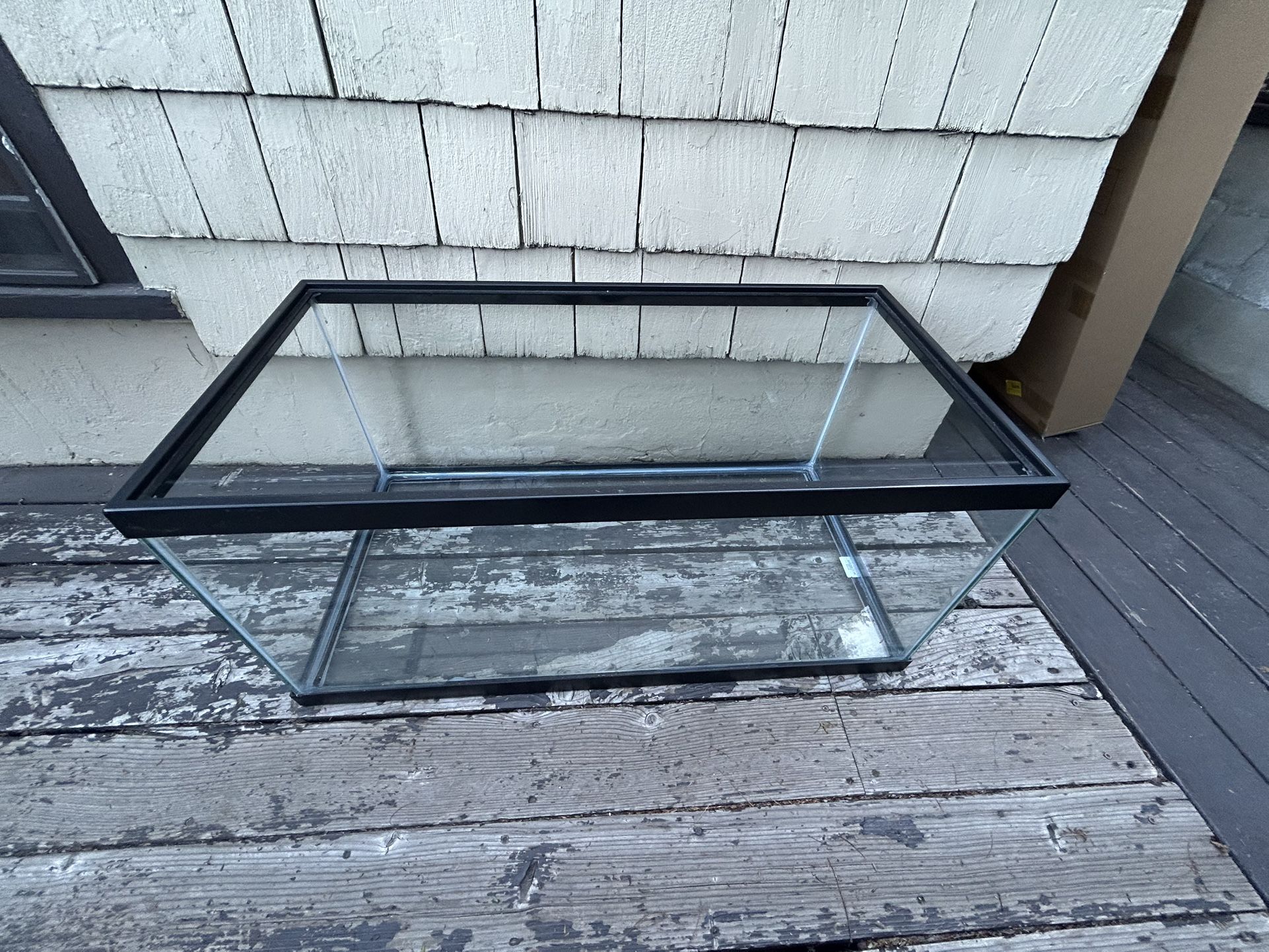 48-gallon aquarium