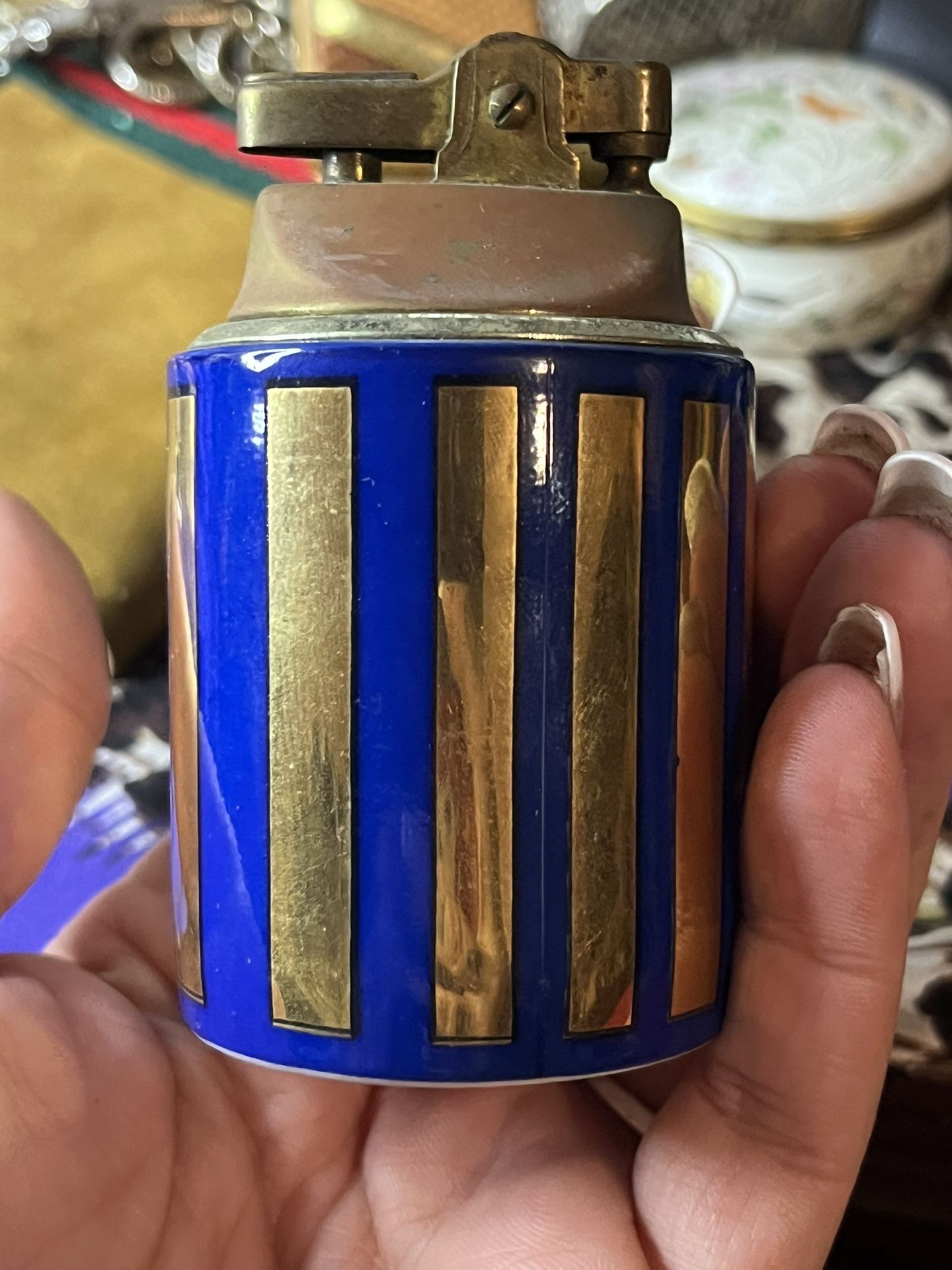 Old Lighter