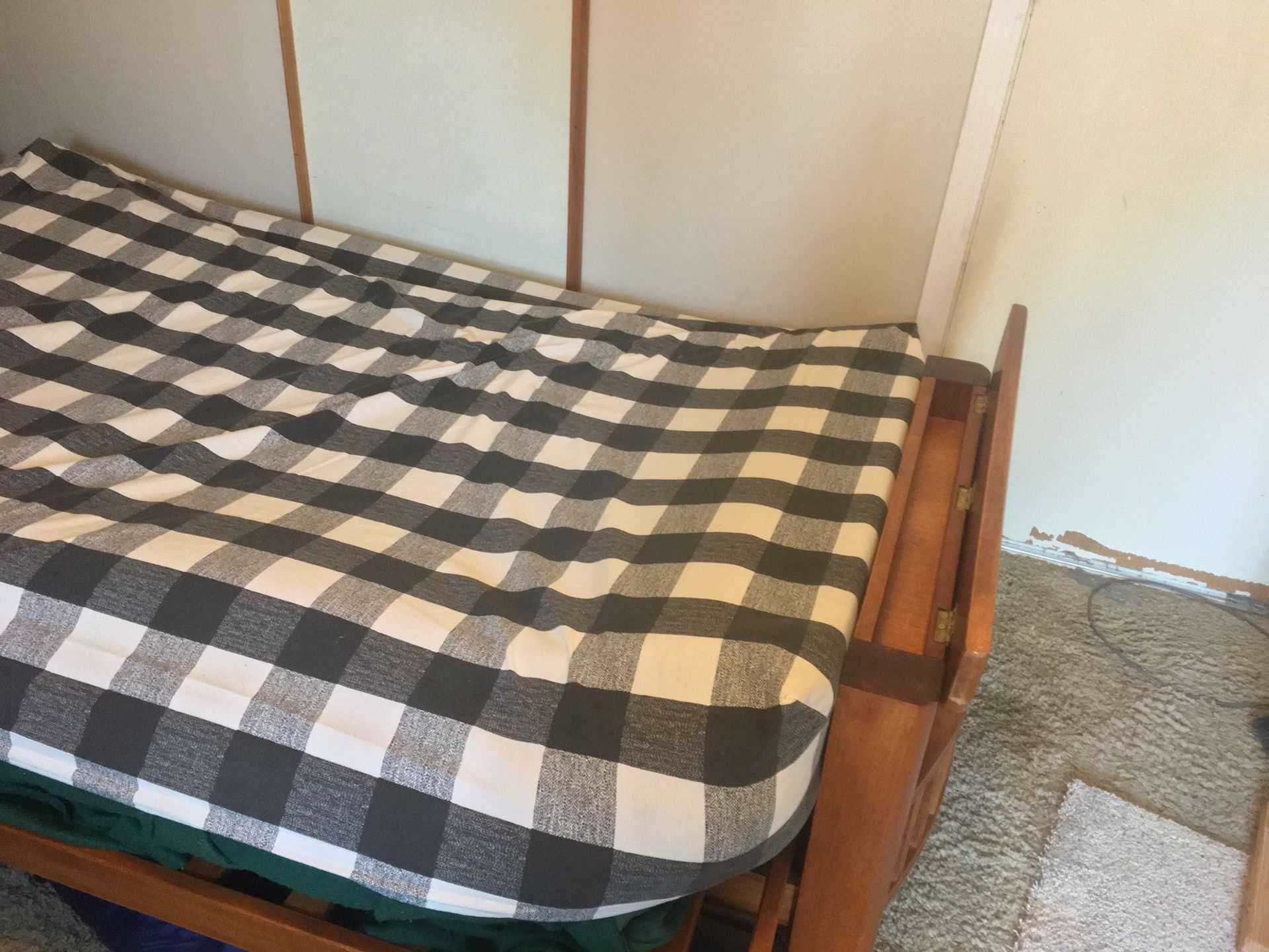 Custom futon bed by Nakamura Bros Furniture store in Woodland for Sale