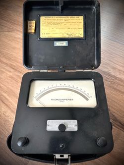 Vintage Weston 1942 Analog DC Voltage Meter