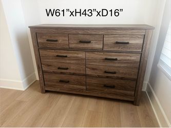 Drawer dresser