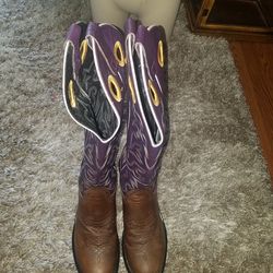 Beautiful pair of cowboy boots