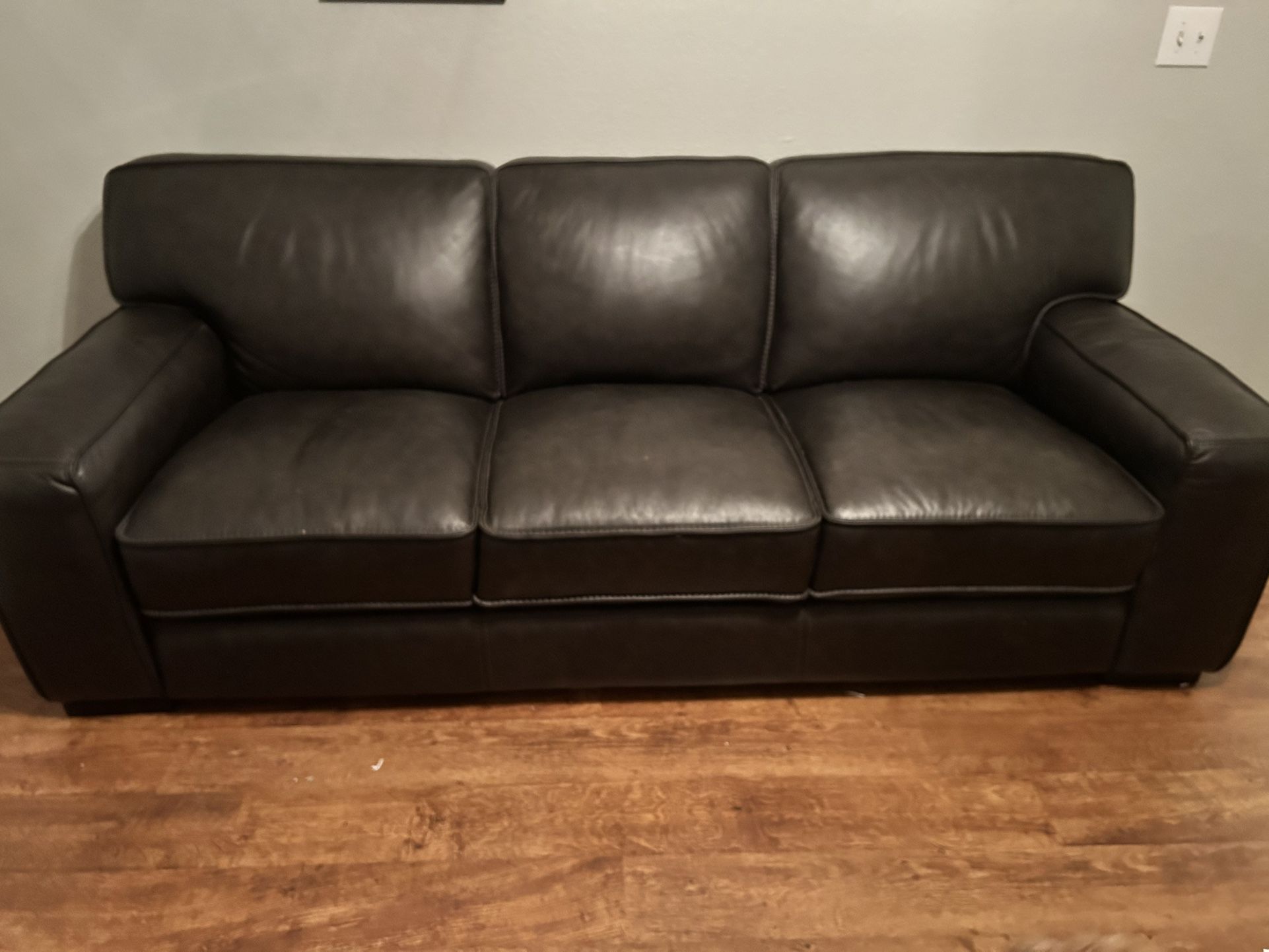 Sofa & Loveseat