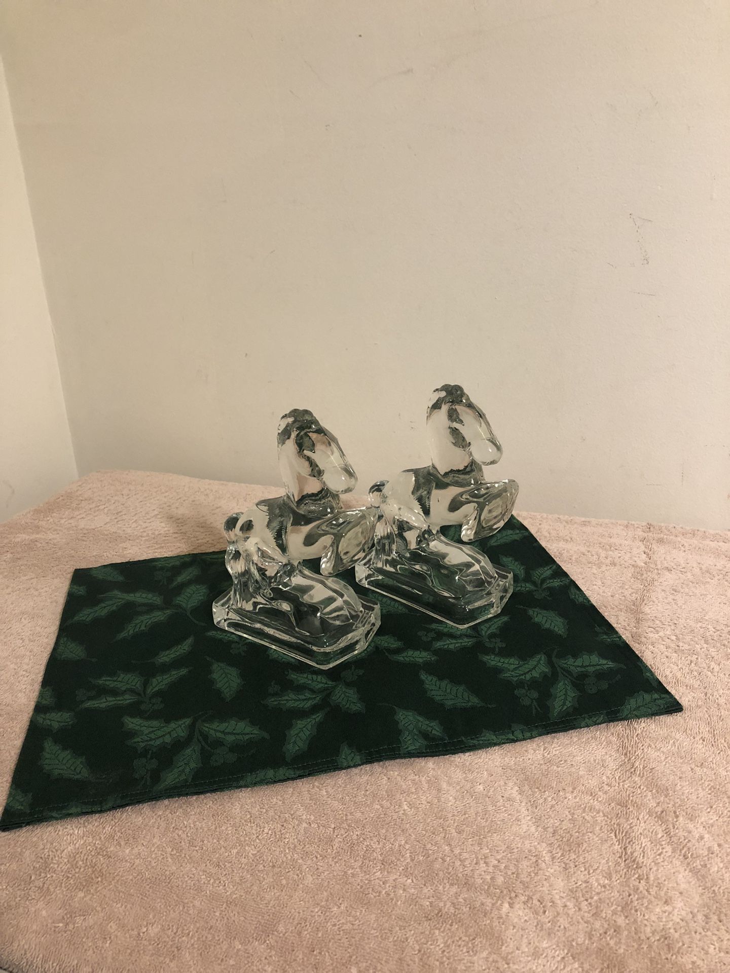 Vintage MCM Clear Glass Heavy Weight Rearing Horses Bookends 8” Tall