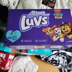 Luvs Diapers Size 2 W Wipes