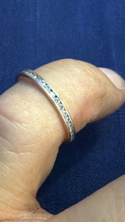 Beautiful vintage 14 kt gold ring with