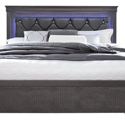 New Queen Bedroom Set