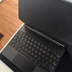 Apple Magic Keyboard 