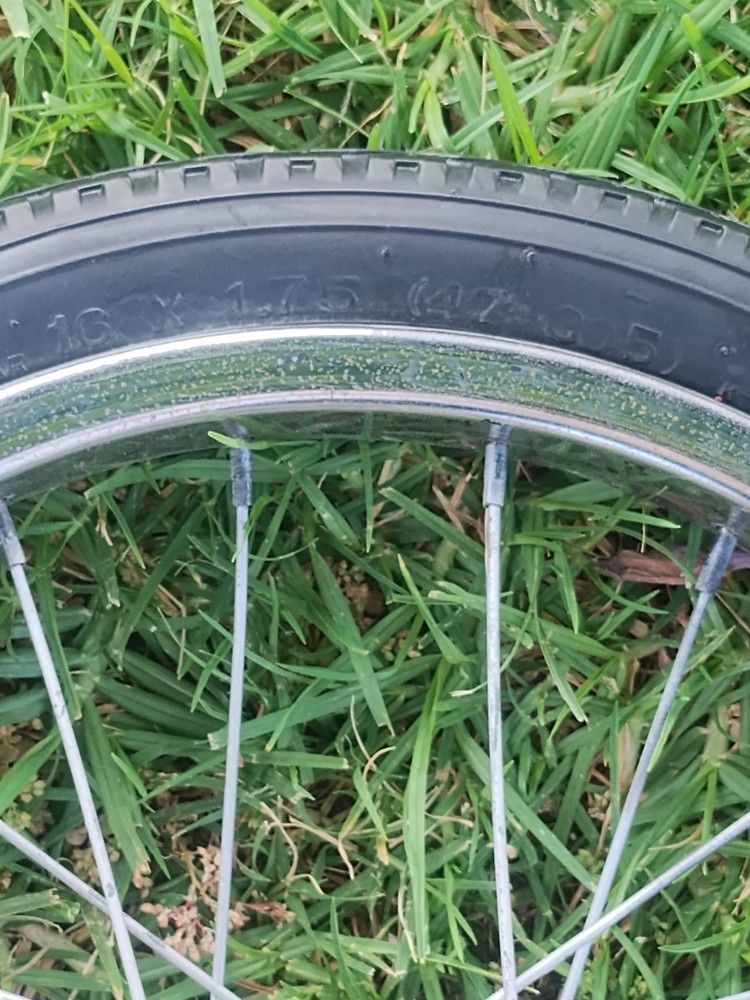 16""X. 1.75. Bicycle Rims With Tires