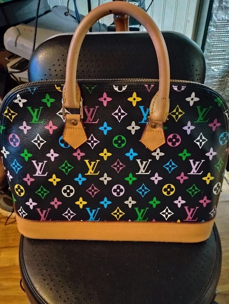 Louis Vuitton Purse 