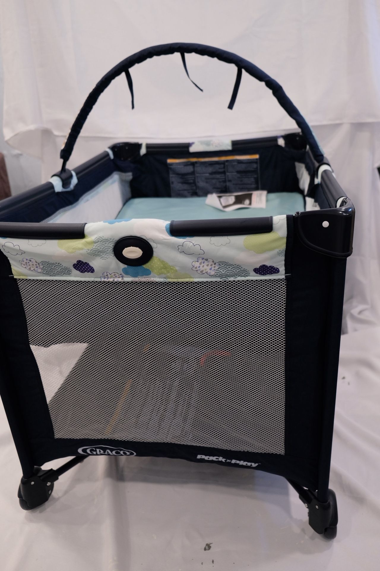 Graco Pack N’ Play (stratus)