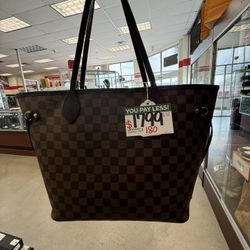 Medium Louis Vuitton Neverfull