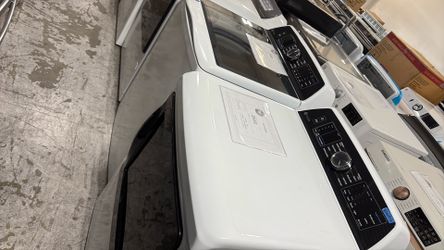 GE Topload Washer and Electric Dryer