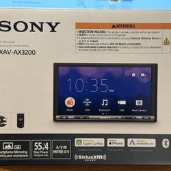 NEW - Sony XAV AX3200 Media Reciever