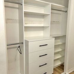 All in One Closet /Built In Closet