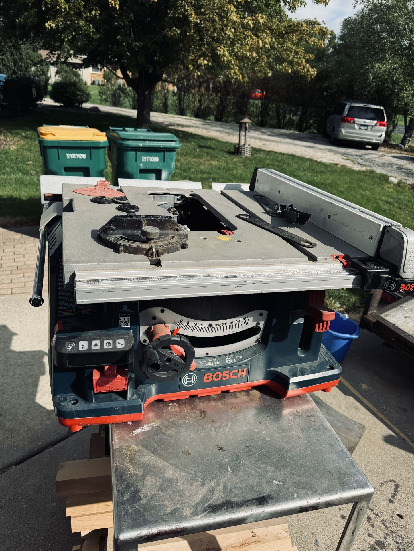 Bosh Table Saw 