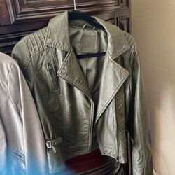 Small Jacket 