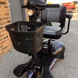 Local Delivery Available! Heavy duty, transportable mobility scooter