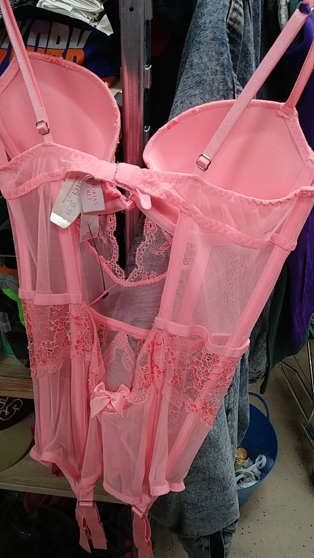 Victoria Secret 34B