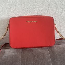 Michael Kors Bag $20