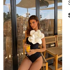 Classic Floral Black bodysuit 