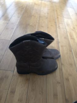 Boots For Kids Size Size 4 