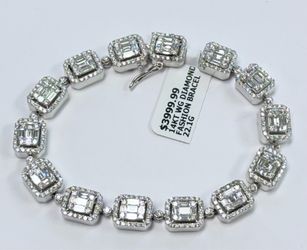 14kt WG Natural Diamond Bracelet 7in 6.5ctw 22.1g