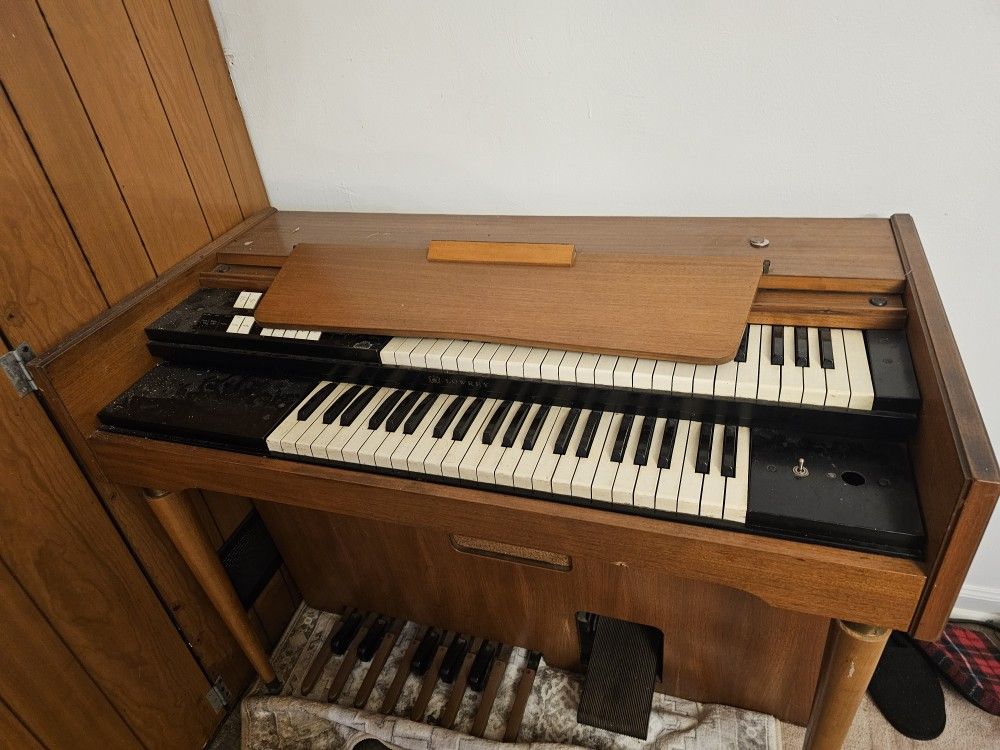 Electric Piano