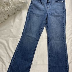 Mom Jeans
