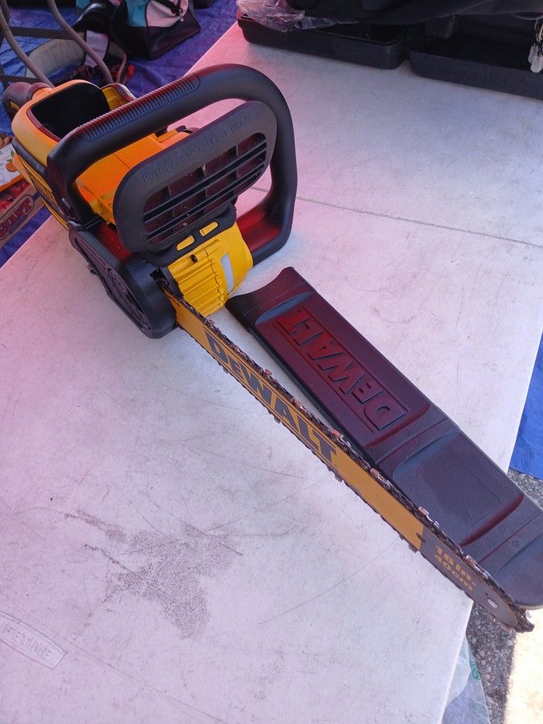 Moto Sierra Dewalt 60v Flex Volt De 16 Pulgadas Solo Herramienta