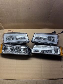 #68 FIT 2003-2006 Chevrolet Silverado 1500/2500/3500 Chevy Silverado Chrome Out led bar Halogen Headlight Head Lights Pair Set