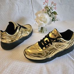 VNDS Women's Puma Metallic Gold Patent Size 6 (or Size 4.5Y)