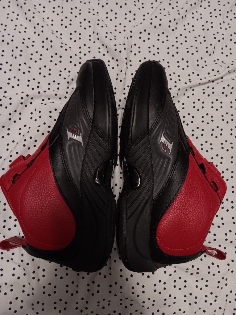Reebok Answer 4 Sz8 Allen Inversion