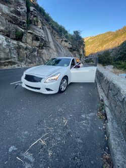 Infiniti G37 2009