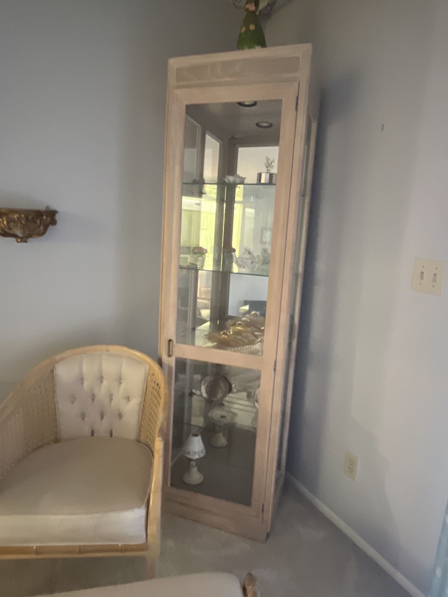 Glass Antique Cabinet With Light