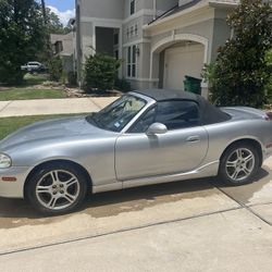 Mazda Miata 