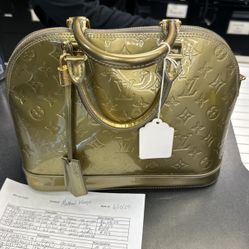 Louis Vuitton Purse 