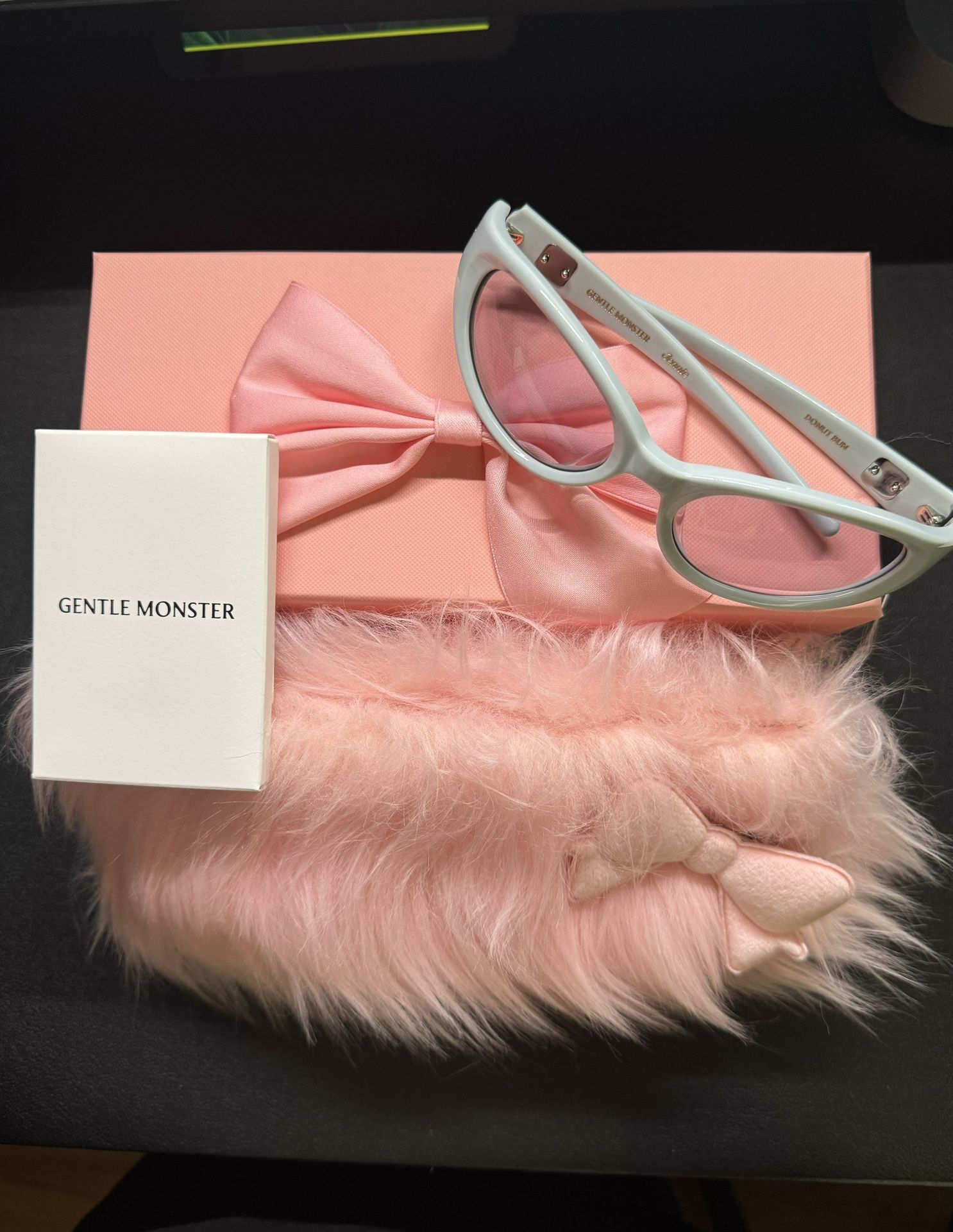 Gentle Monster x Jennie Blue Donut Bun Sunglasses