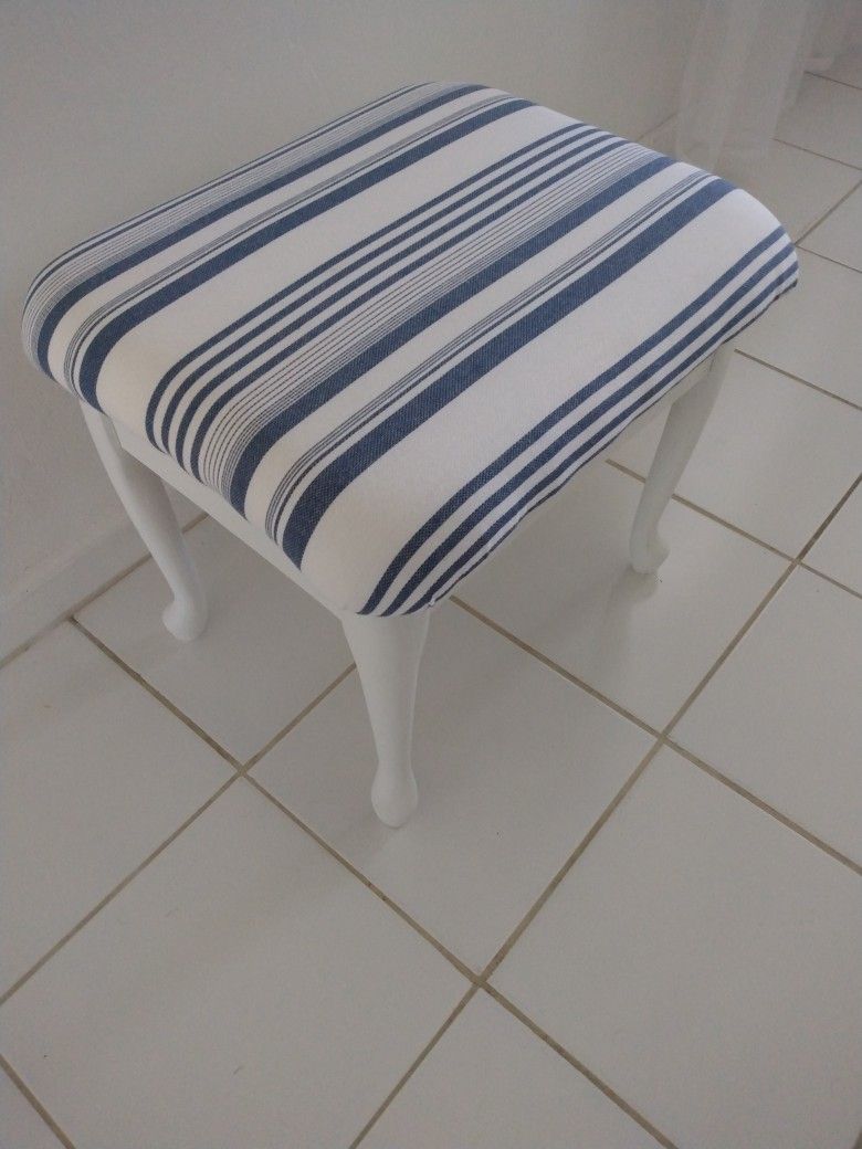 Costal Wooden Footrest /Small Stool/Little Bench