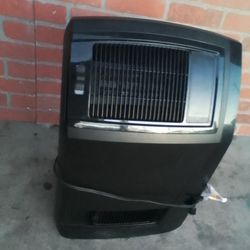 SPACE HEATER Model CC24925 - Lasko 24"