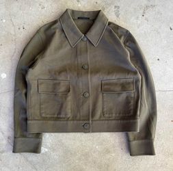 Uniqlo cropped jacket